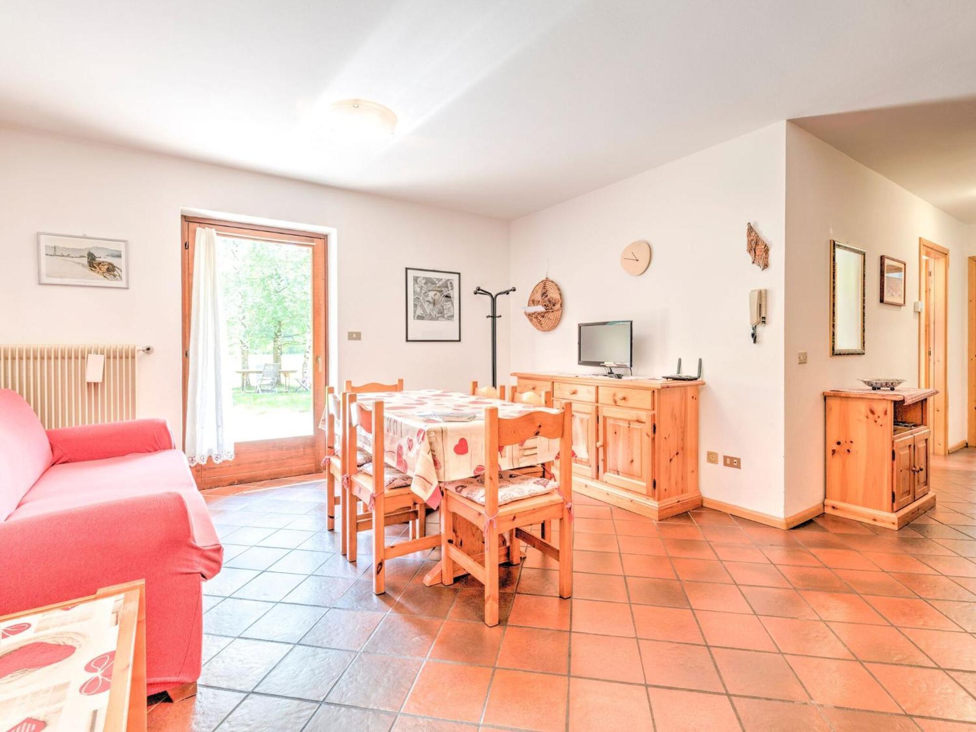 Spacious Chalet With Garden Near Ski Area In Tyrol Pozza di Fassa Esterno foto