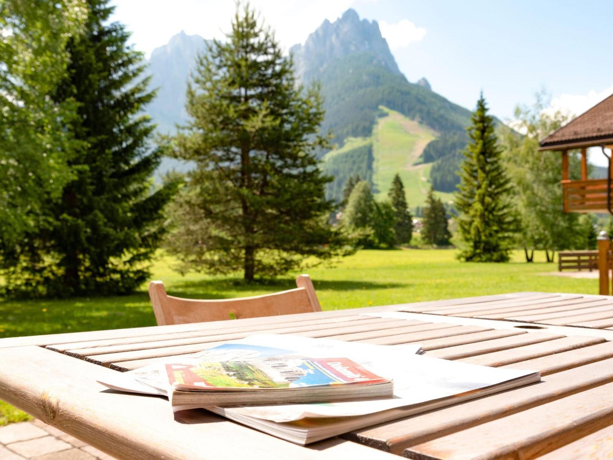 Spacious Chalet With Garden Near Ski Area In Tyrol Pozza di Fassa Esterno foto